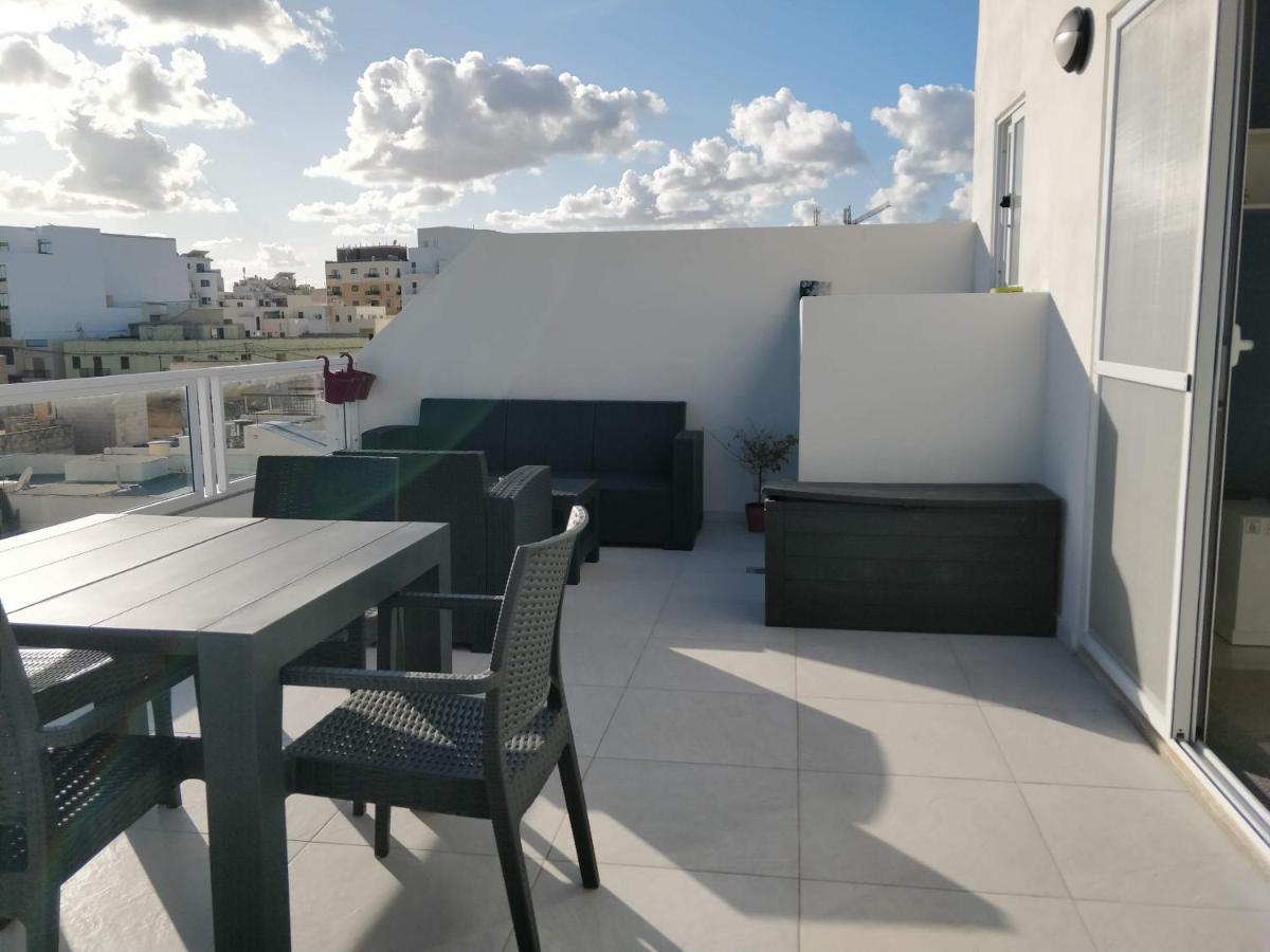 Sea View Penthouse With Large Terrace Irom1-1 Lägenhet Marsaskala Exteriör bild