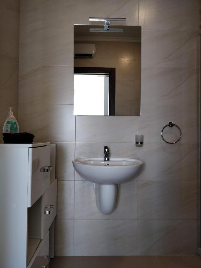 Sea View Penthouse With Large Terrace Irom1-1 Lägenhet Marsaskala Exteriör bild
